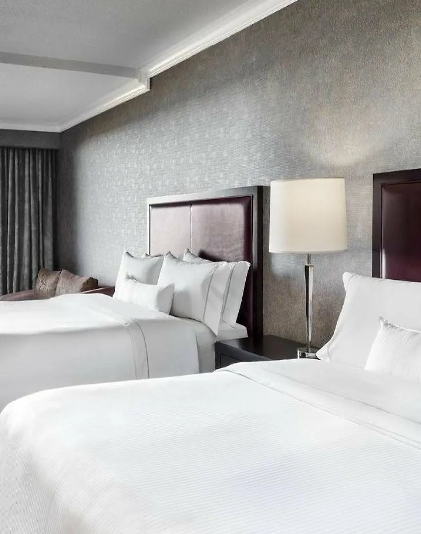 Hotel The Westin Harbour Castle, Toronto 4*,  Canada